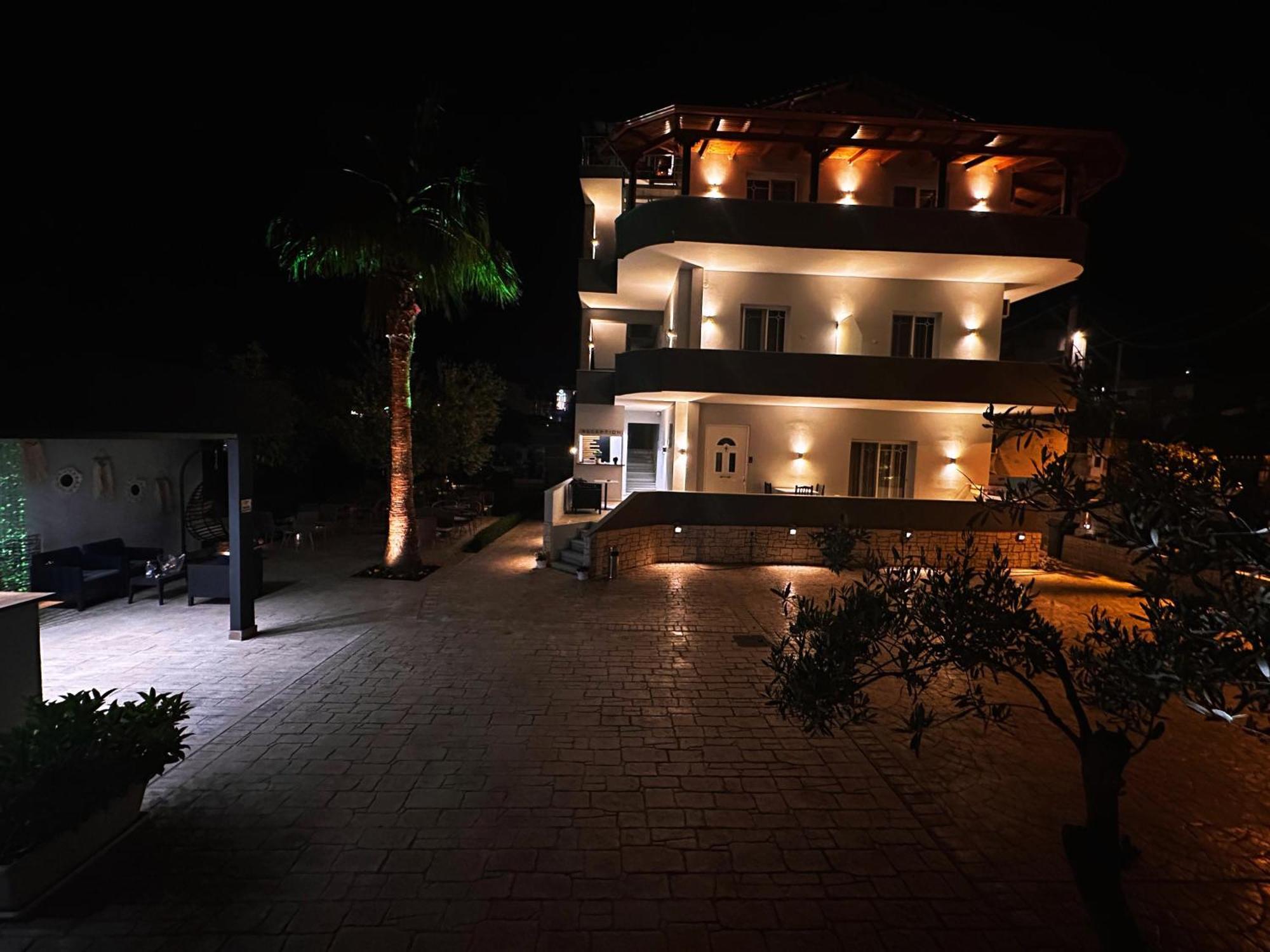 Villa Memaj คซามิล ภายนอก รูปภาพ